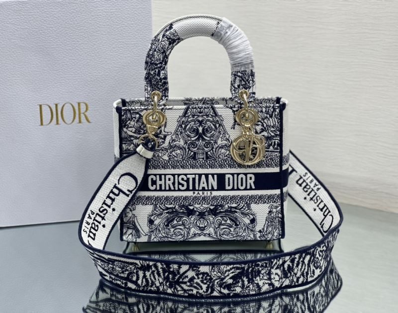 Christian Dior Shopping Bags